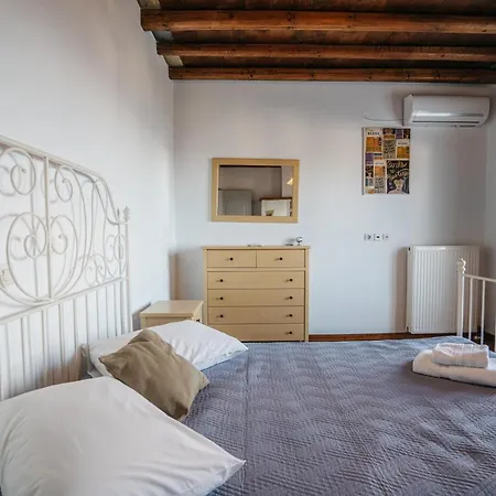 Cape Napos Apartmanhotel 3*
