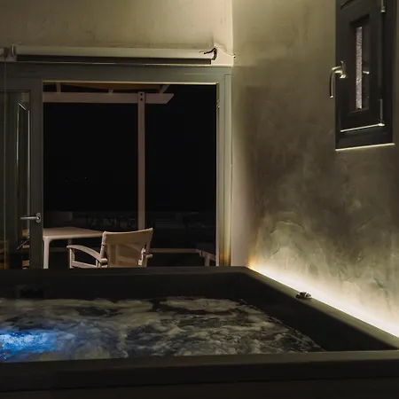 Cape Napos Lägenhetshotell 3*