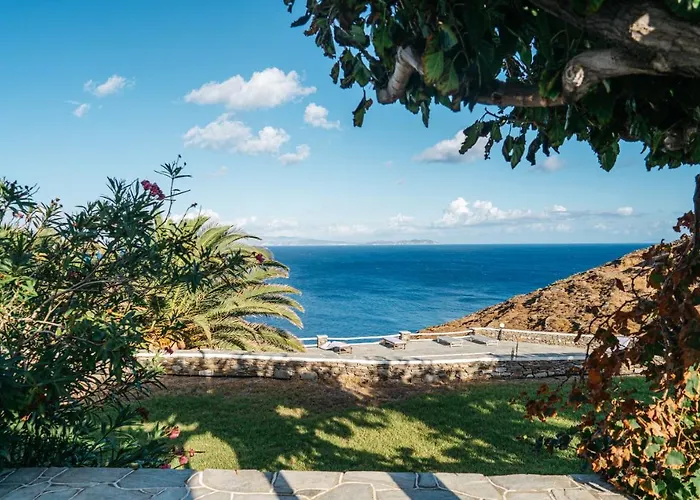 Апарт-отель Cape Napos 3*