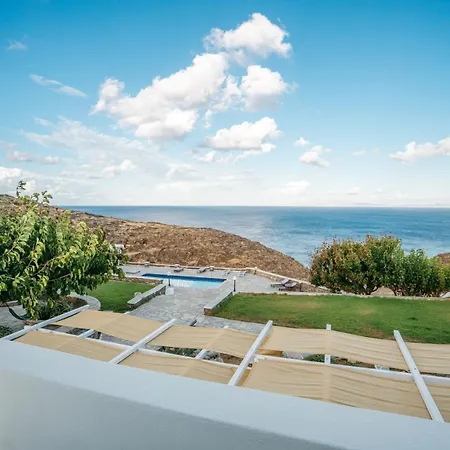 Cape Napos Aparthotel