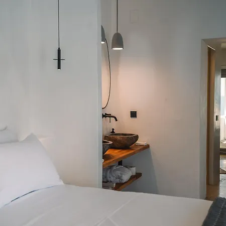 Cape Napos Aparthotel