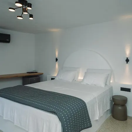 Aparthotel Cape Napos 3*