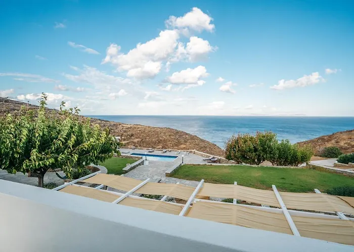 Cape Napos Aparthotel