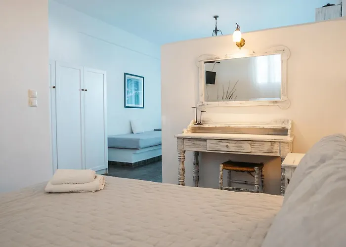 Aparthotel Cape Napos 3*