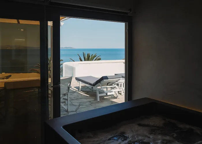 Aparthotel Cape Napos